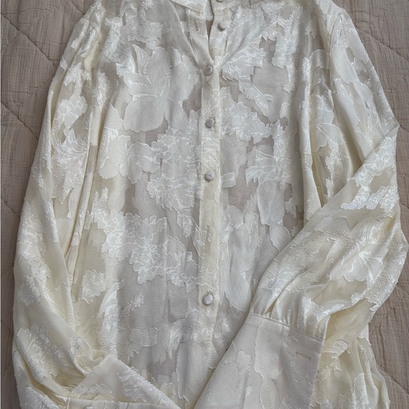 Tops - Elegant Cream Floral Blouse